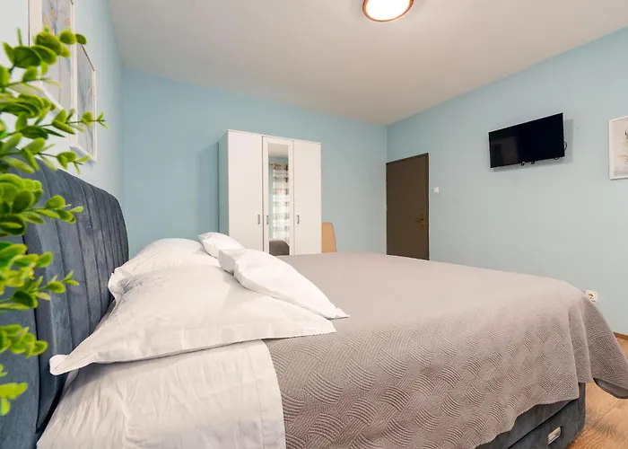 펜션 Four-bedroom In 브르시